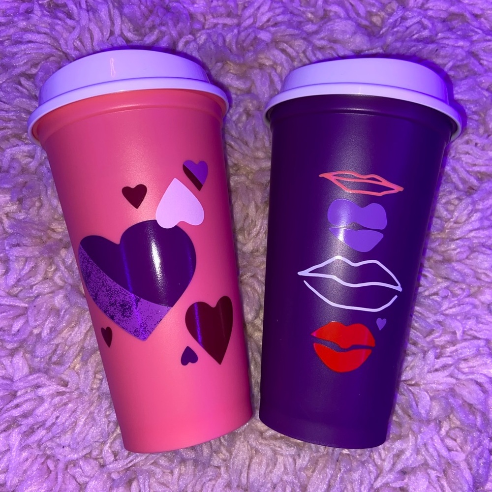 2 reusable Starbucks Valentine’s Day hot cups!!